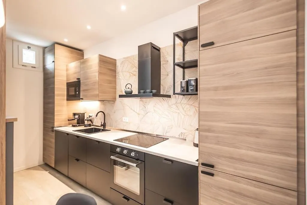 דירה ריצ'יונה Nuovo E Confortevole Appartamento Con Parcheggio איטליה